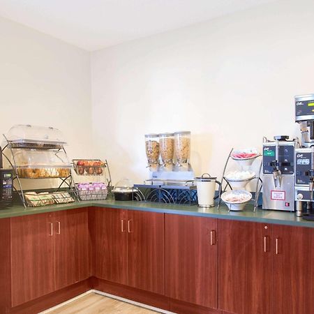 Microtel Inn & Suites By Wyndham Kannapolis/Concord Экстерьер фото