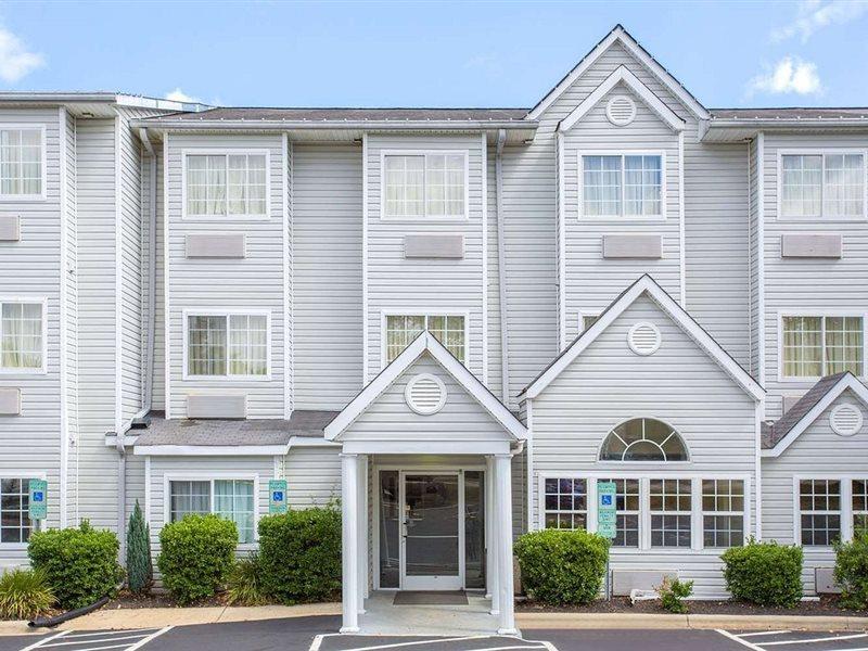 Microtel Inn & Suites By Wyndham Kannapolis/Concord Экстерьер фото