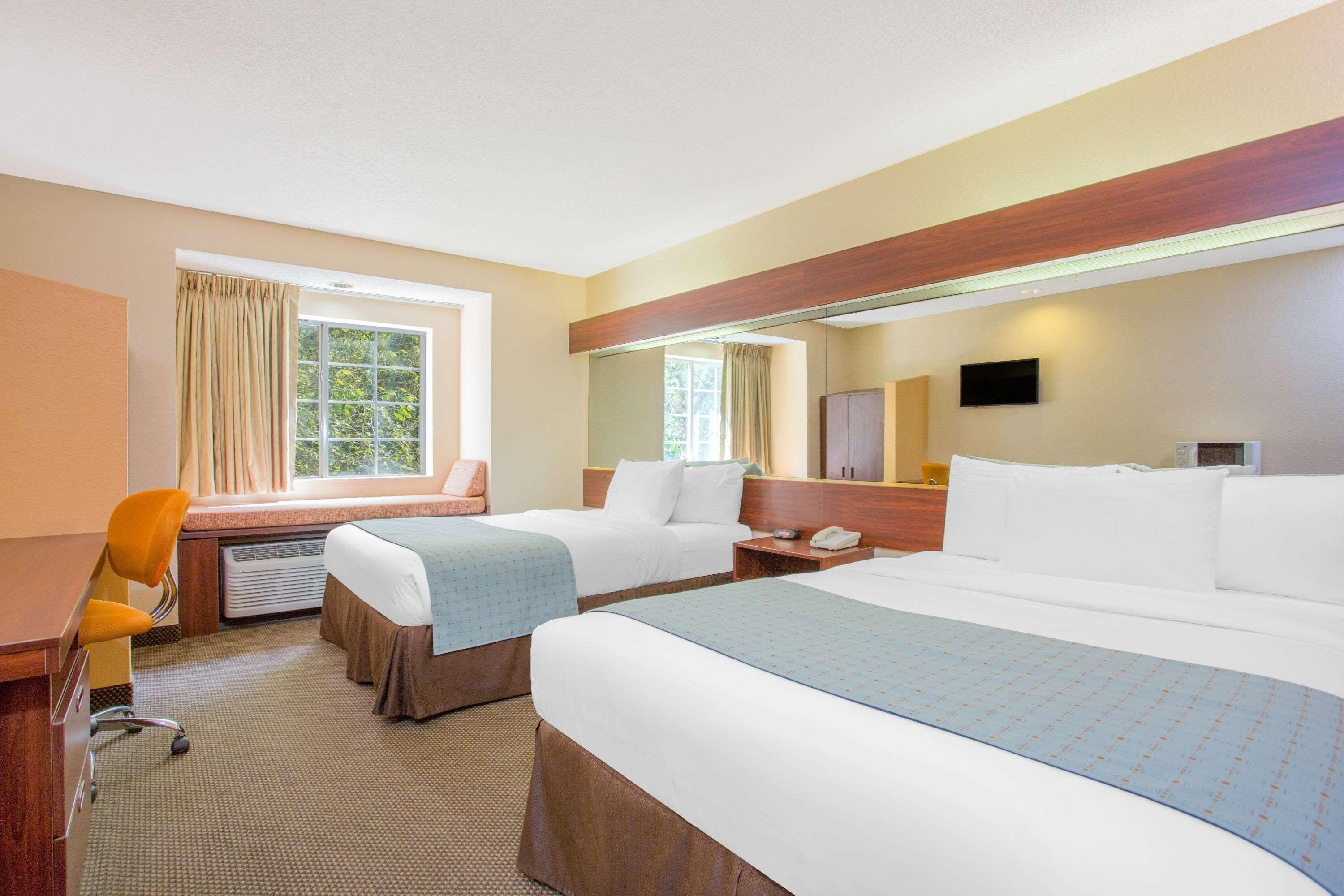 Microtel Inn & Suites By Wyndham Kannapolis/Concord Экстерьер фото