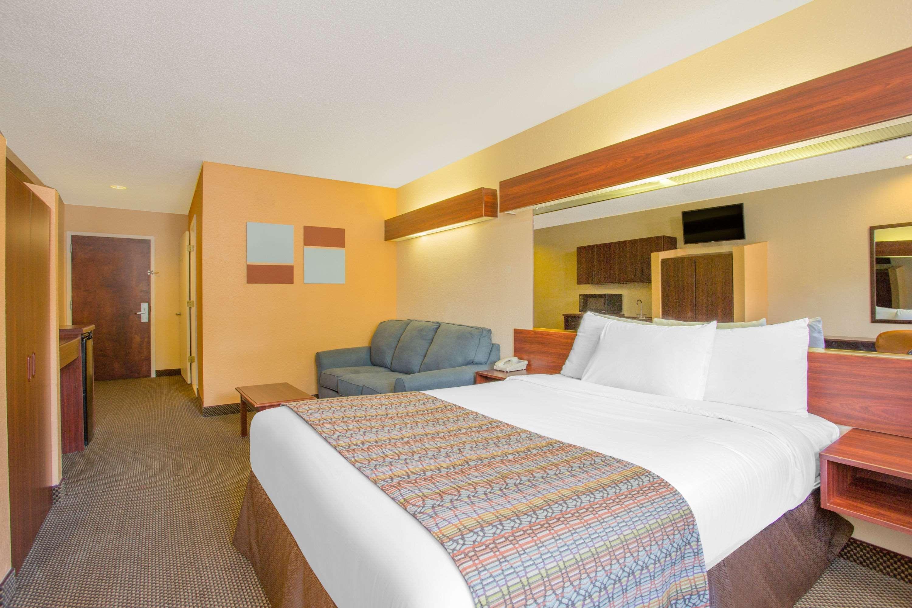 Microtel Inn & Suites By Wyndham Kannapolis/Concord Экстерьер фото