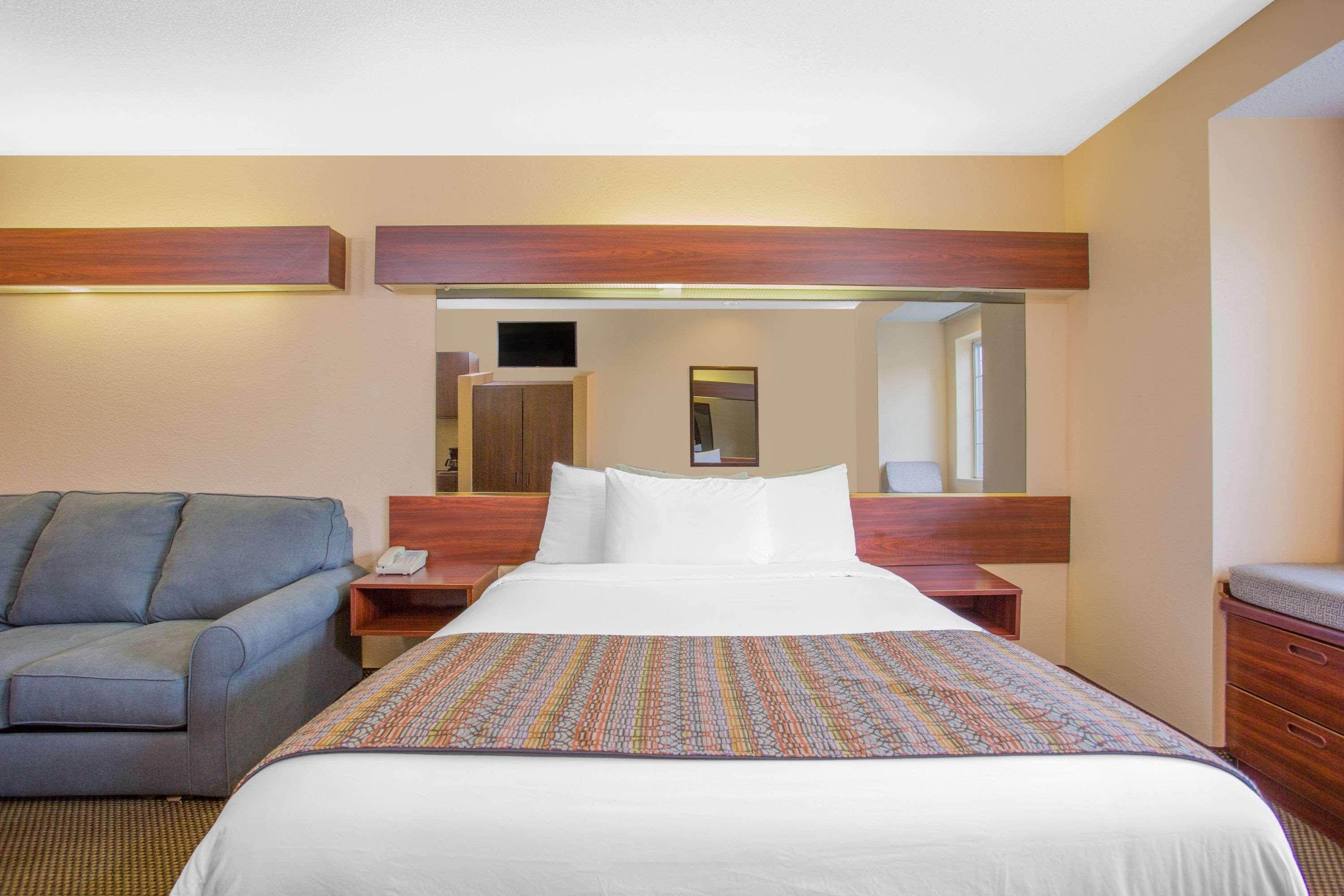 Microtel Inn & Suites By Wyndham Kannapolis/Concord Экстерьер фото